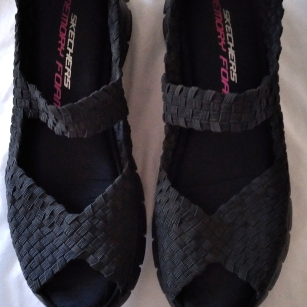Skechers Sandals Black SN11796 SIZE 6 1/2